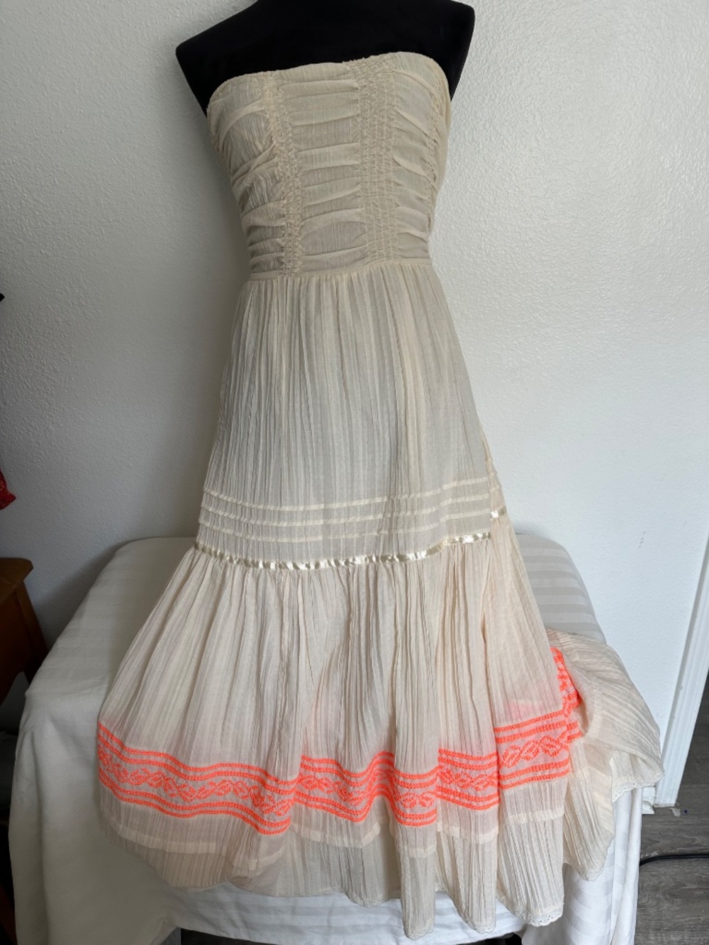 Free People Under Skies strapless Gauze Embroidered Dress - Picture 4 of 8